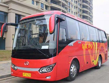 外出旅游包車還是租車該怎么選擇